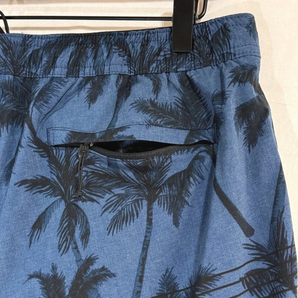 Kirkland Signature Mens Medium Stretch Swim Shorts Blue‎ Palm Tree Lined NWOT